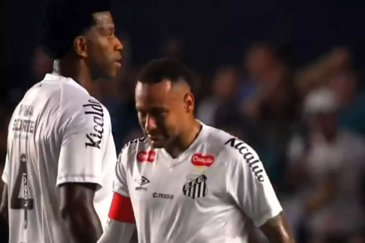 Sakatlanarak oyundan çıkan Neymar'ın gözyaşları sel oldu