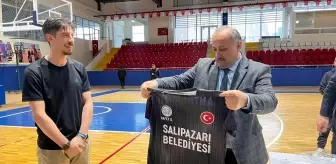 Başkan Karaca, Genç Sporcularla Buluştu