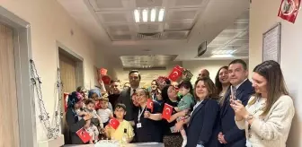 Çocuklar 23 Nisan'da Hastanede Bayram Coşkusu Yaşadı