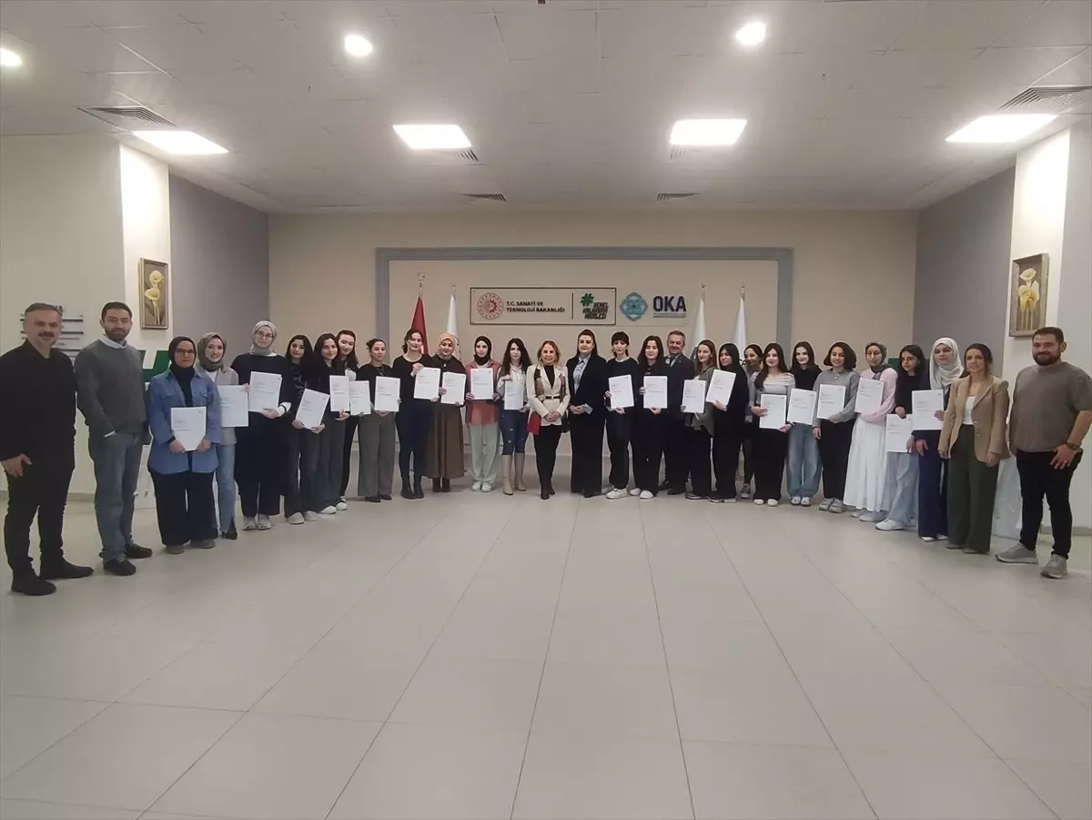 Kadın Girişimciliği ve İstihdamı İçin Robot Operatörlüğü Eğitimi Tamamlandı