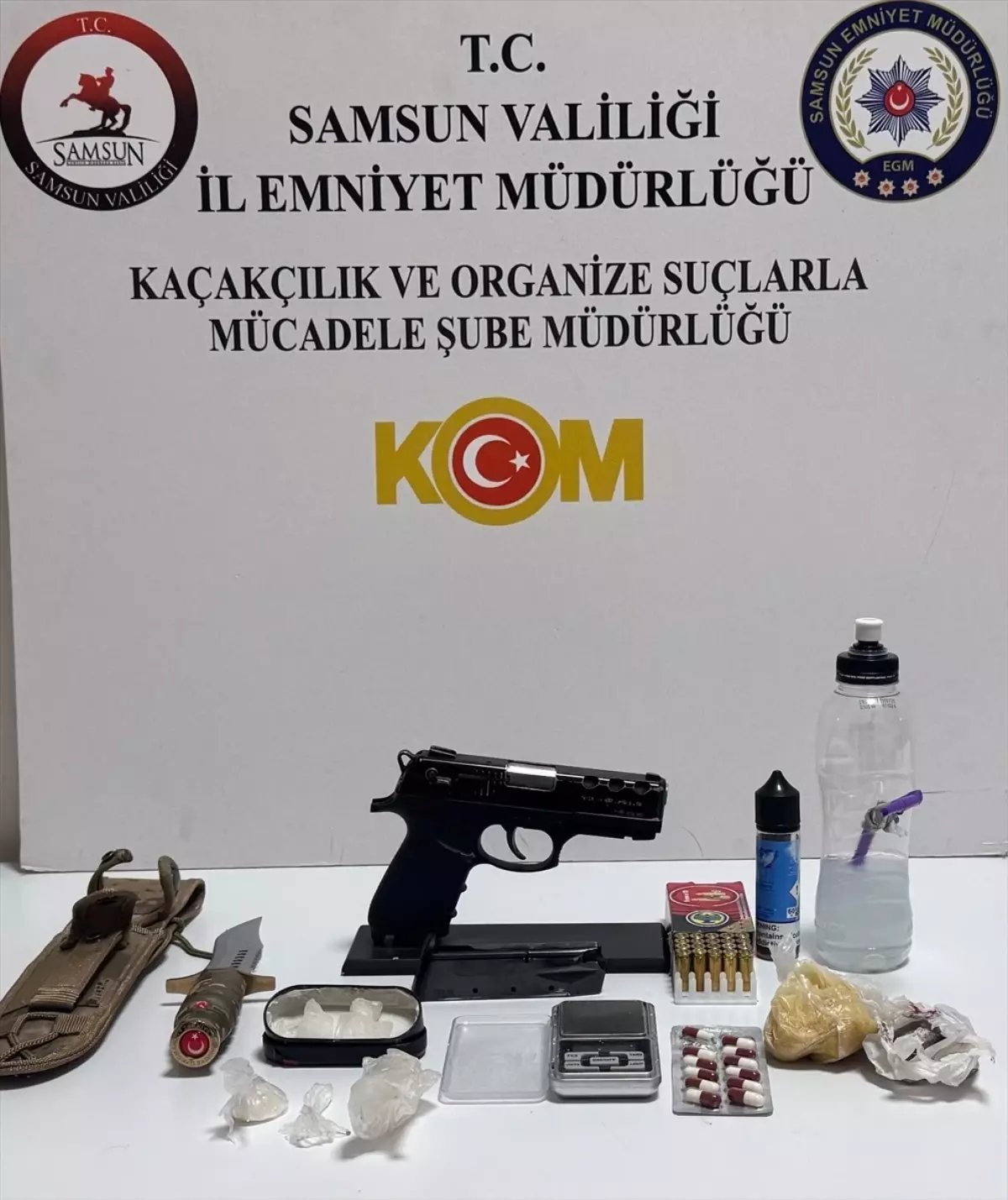 Samsun'da Operasyon: Ruhsatsız Silah ve Uyuşturucu Ele Geçirildi