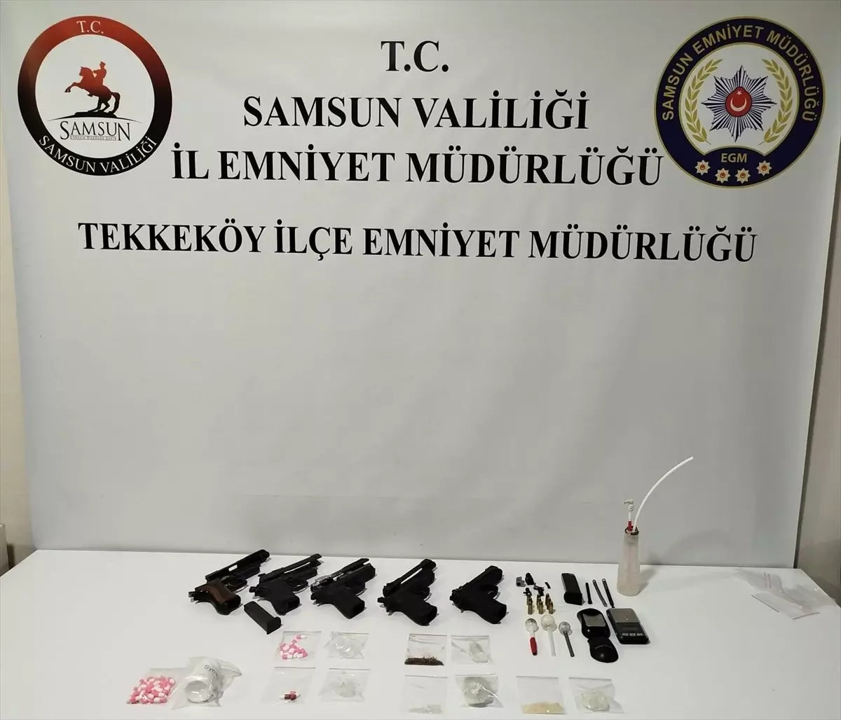 Samsun'da Uyuşturucu ve Silah Operasyonu: Çok Sayıda Malzeme Ele Geçirildi