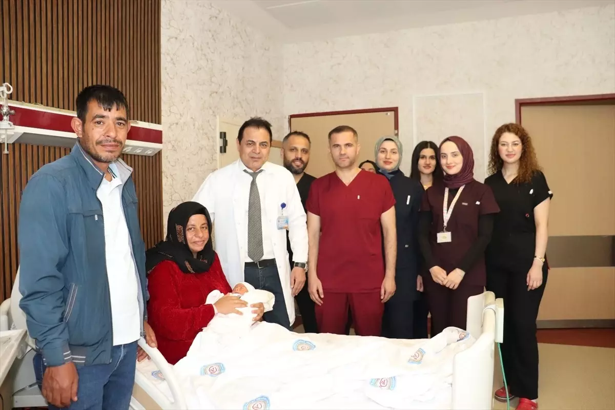 15 Yıllık Çocuk Hasreti Harran Üniversitesi Hastanesi'nde Sona Erdi