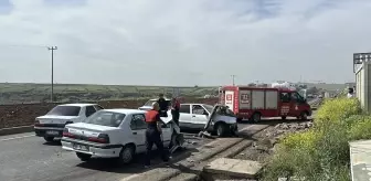 Siverek'te Zincirleme Trafik Kazası: 6 Yaralı