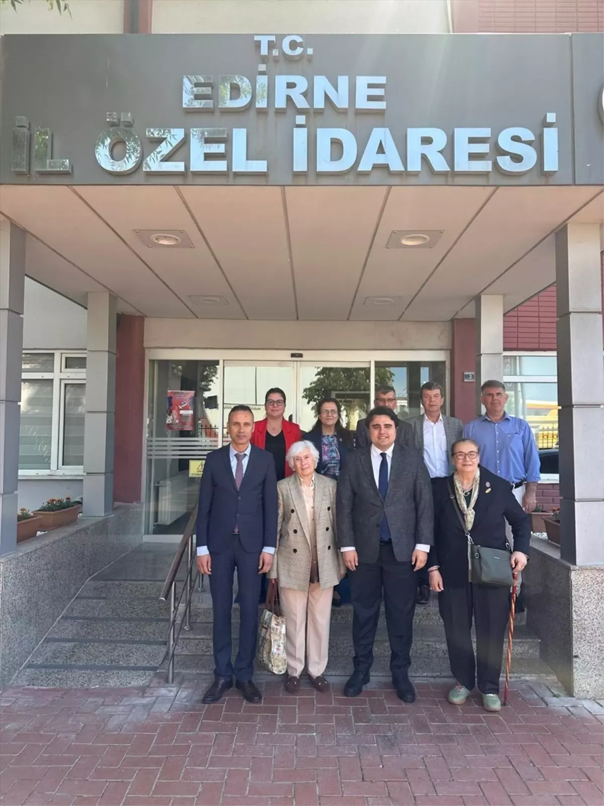 Şehit Aileleri Derneğinden Edirne İl Özel İdaresine ziyaret