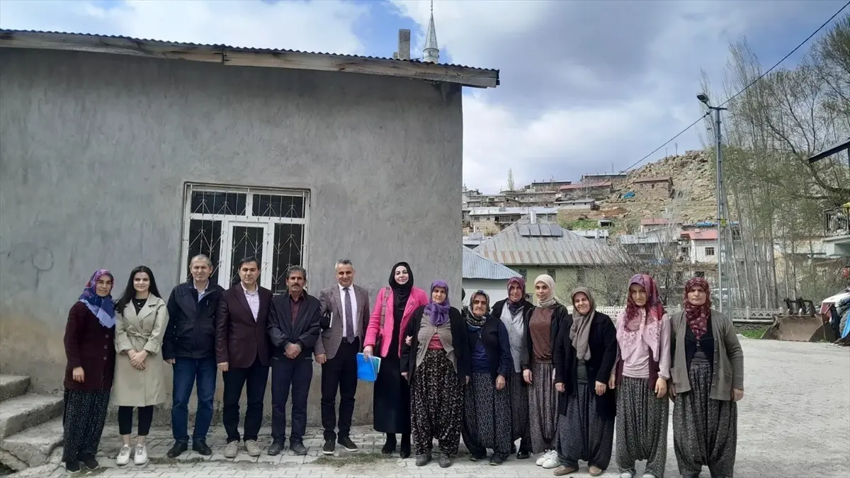 Seydişehir'de Halı Dokuma Kursu Açıldı