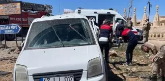 Şırnak'ta Tır ile Hafif Ticari Araç Çarpıştı: 5 Yaralı