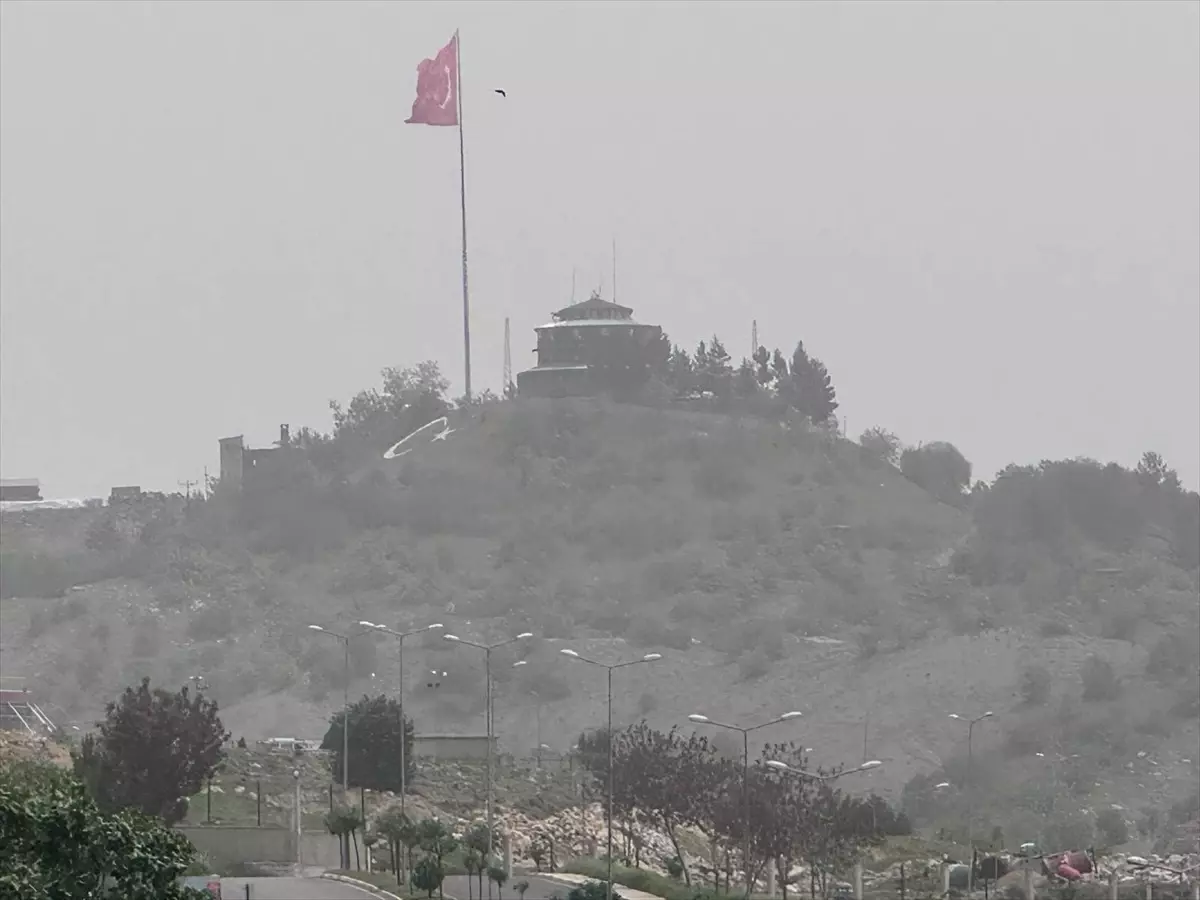 Şırnak'ta Toz Taşınımı Hayatı Olumsuz Etkiliyor