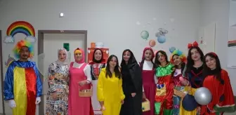 Üniversite Öğrencilerinden Hasta Çocuklara Moral Etkinliği