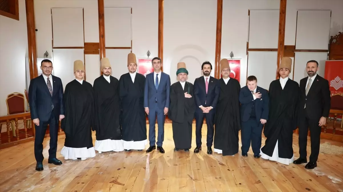 Sivas Mevlana Tasavvuf Kültürü ve Sema Derneği Tokat'ta Sema Gösterisi Düzenledi