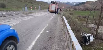 Sivas'ta Trafik Kazası: 2 Yaralı