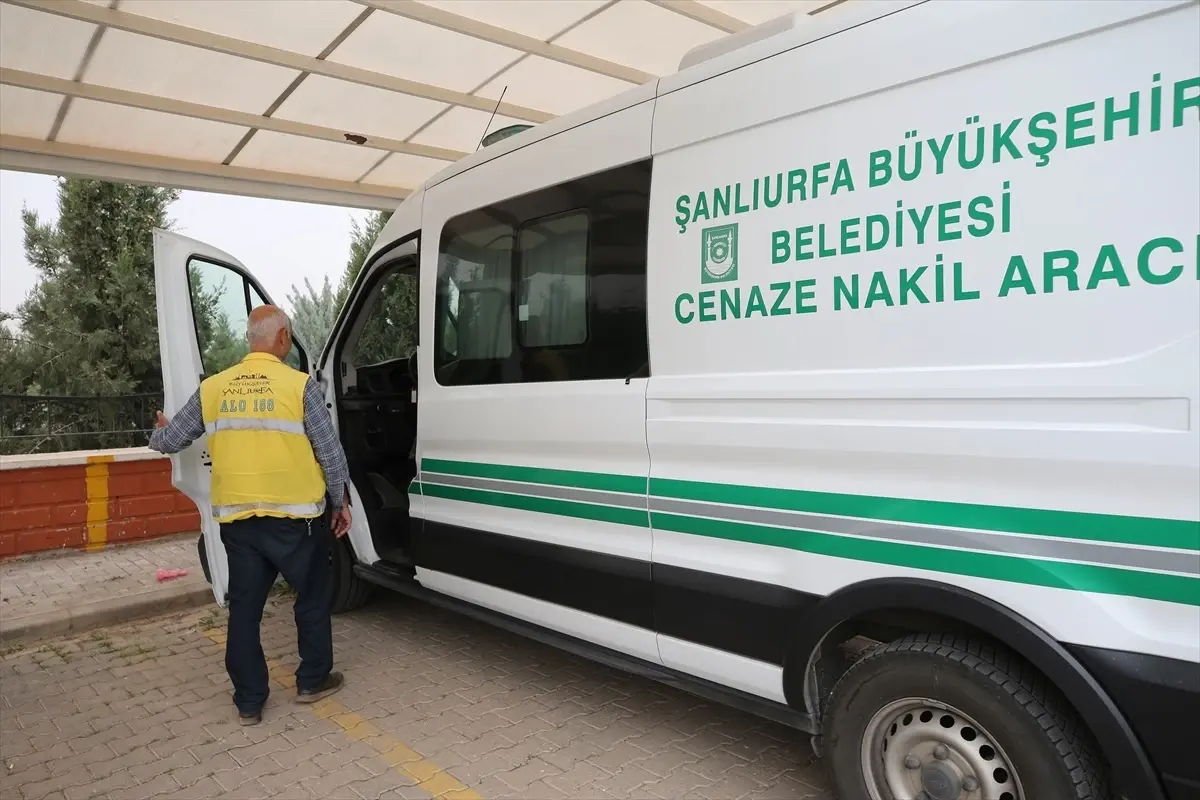 Şanlıurfa'da Cenaze Aracı Şoförlerinin Duygusal Yolculuğu