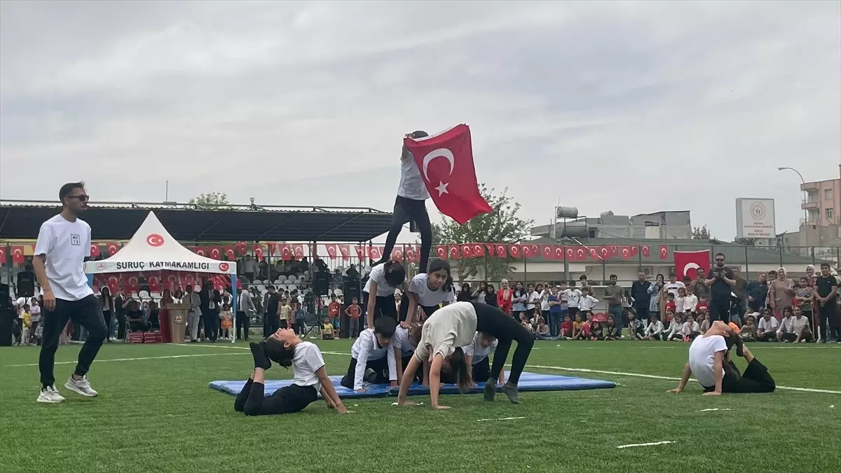 23 Nisan Ulusal Egemenlik ve Çocuk Bayramı Suruç'ta Coşkuyla Kutlandı