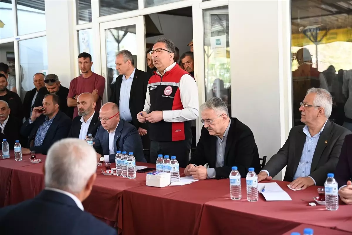 Zirai Dondan Etkilenen Tarım Alanları İncelendi