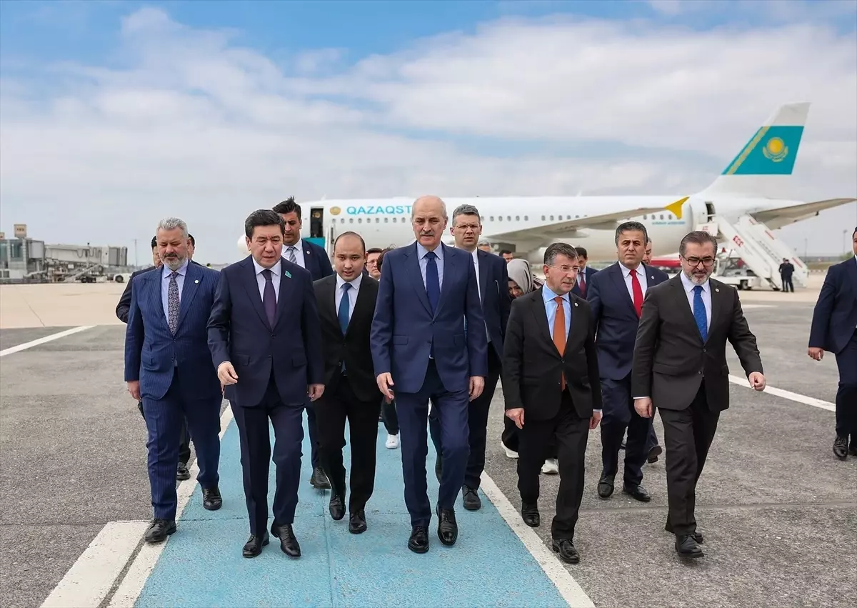TBMM Başkanı Kurtulmuş, Kazakistan Meclis Başkanı Koşanov ile Görüştü