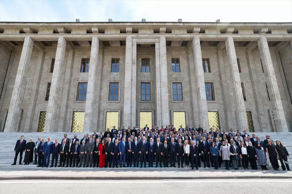 TBMM Başkanı Kurtulmuş, Meclis'teki 'Emekçilerle Buluşma' programında konuştu Açıklaması