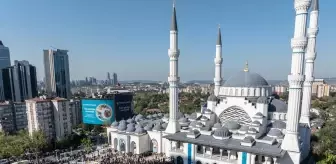 TBMM Başkanvekili Sırrı Süreyya Önder Son Yolculuğuna Uğurlandı