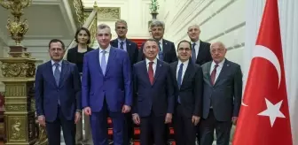 TBMM Dışişleri Komisyonu Başkanı Oktay, beraberindeki heyetle Rusya'da Açıklaması