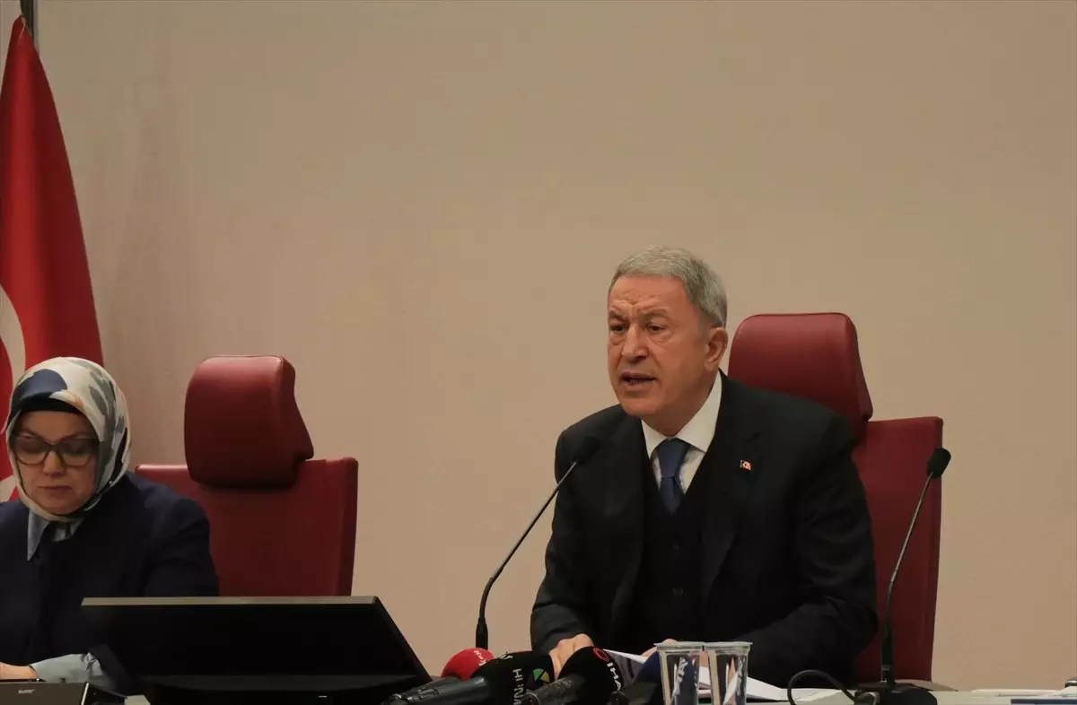 TBMM Milli Savunma Komisyonu Başkanı Akar, Kayseri'de konuştu Açıklaması