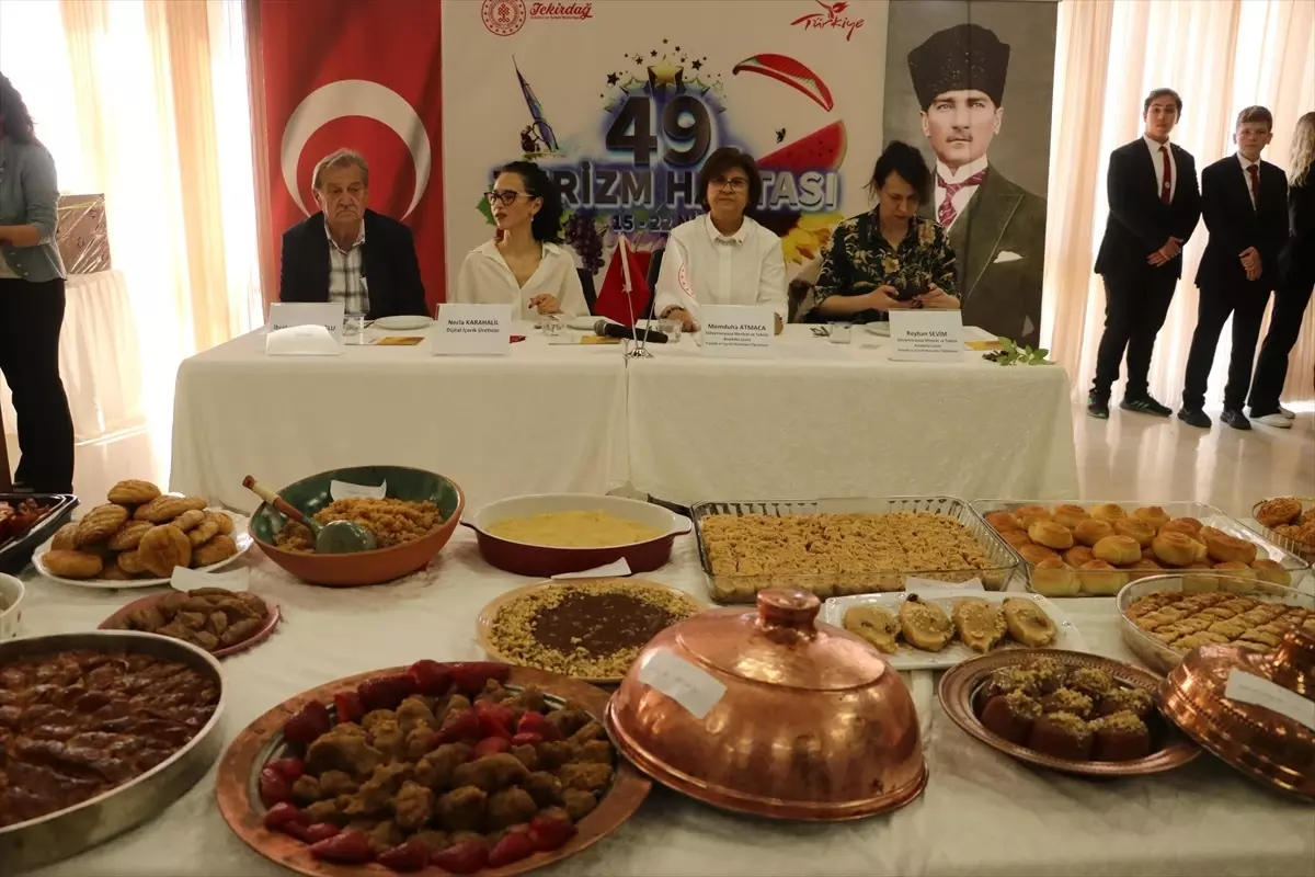 Tekirdağ'da Yöresel Tatlı Yarışması Düzenlendi