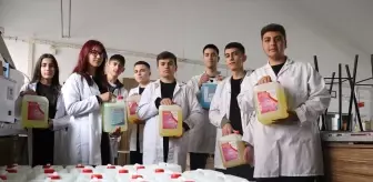 Kayseri'deki Meslek Lisesi, Temizlik Ürünleri Üreterek Öğrencilerini Geleceğe Hazırlıyor