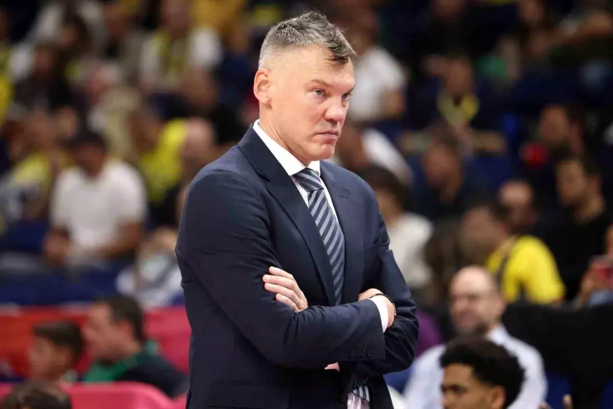 Sarunas Jasikevicius, Euroleague'de Yılın Başantrenörü Seçildi