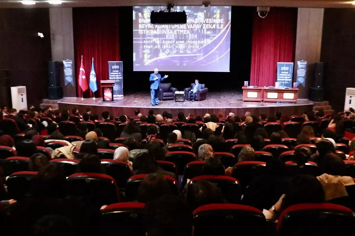 1. Ulusal Nörobilim ve Yapay Zeka Tıp Öğrenci Kongresi Trabzon'da Devam Ediyor