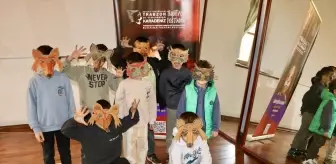 Trabzon'da Uluslararası Karadeniz Tiyatro Festivali Devam Ediyor