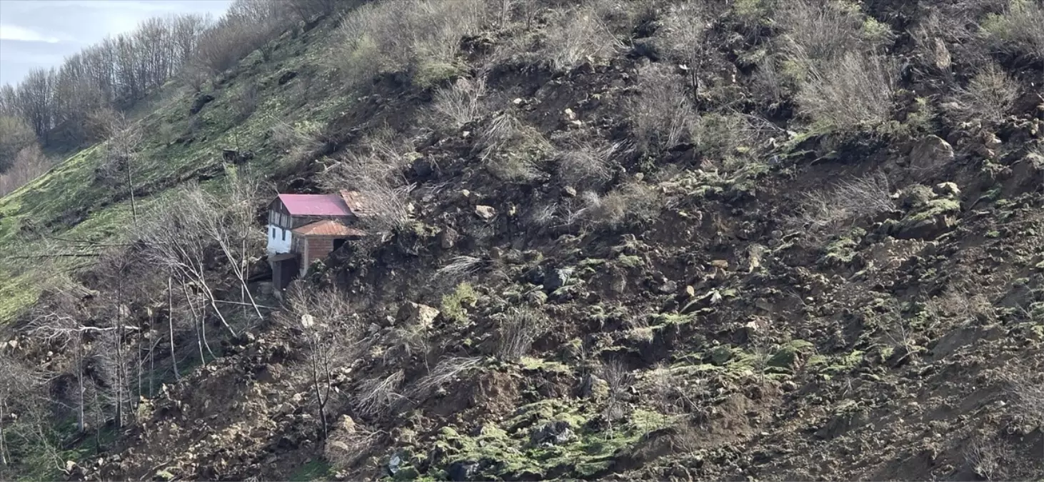 Düzköy'de Heyelan İncelemesi