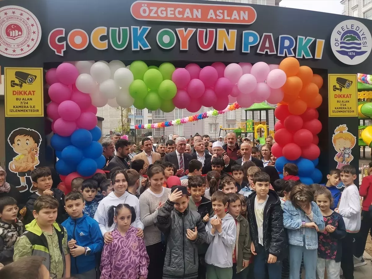 Of'ta Özgecan Aslan Çocuk Oyun Parkı Açıldı