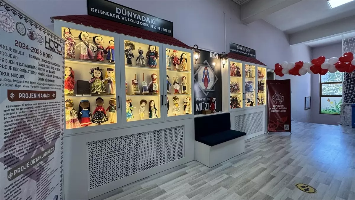 Trabzon'da 'Sandıktaki Bez Bebek' Müzesi Açıldı