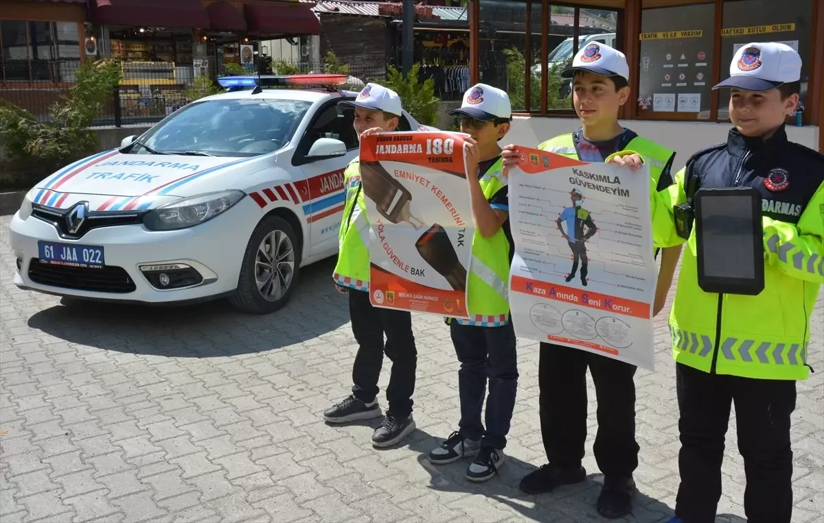 Trabzon'da 'Trafik Haftası' kapsamında etkinlik düzenlendi