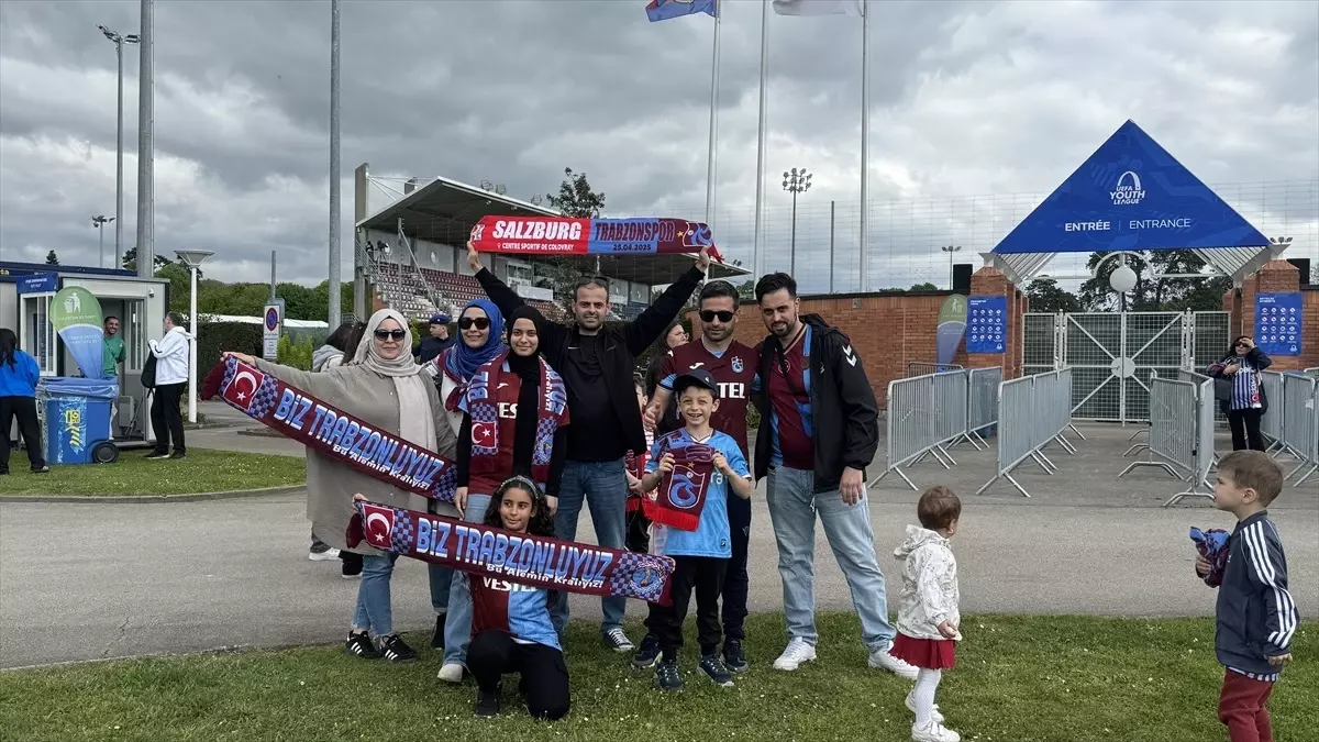 Trabzonspor'un Genç Takımı İçin Taraftarlar Nyon'da Buluştu