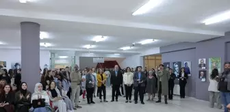 Türk Edebiyatından Portreler Sergisi Açıldı
