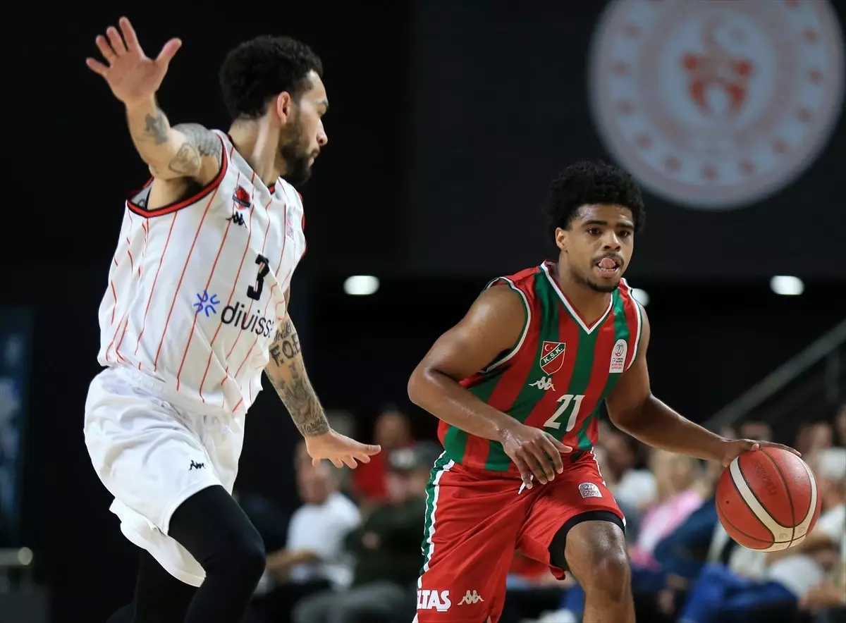 Manisa Basket Divissa, Karşıyaka'yı 100-79 Yenerek Galibiyet Aldı