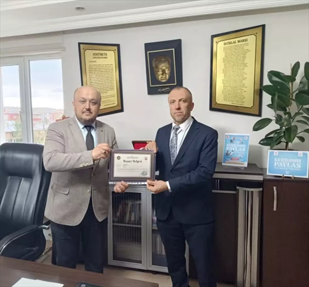 Diyanet'ten İmam Murat Güveç'e Başarı Belgesi