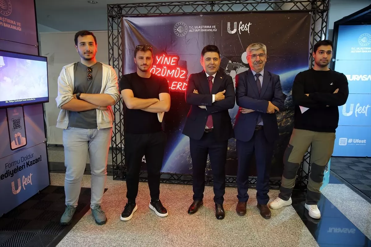 Ulaştırma ve Altyapı Bakan Yardımcısı Boyraz, UFEST Gençlik Festivalinde Gençlerle Buluştu