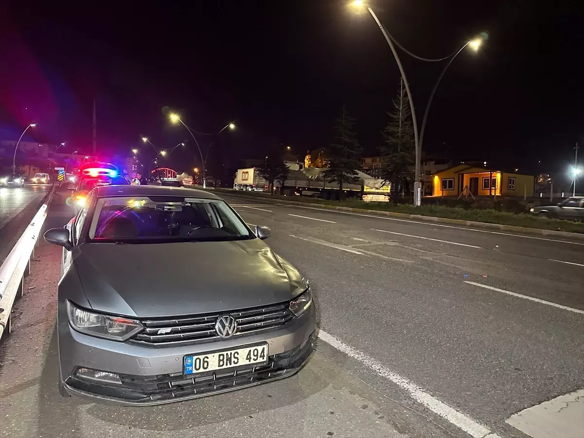 Uşak'ta Yol Ç crossing Kazasında Bir Kadın Hayatını Kaybetti