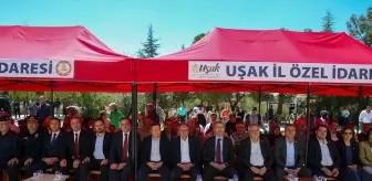 Uşak'ta Hayırseverlerden Yeni Ortaokul