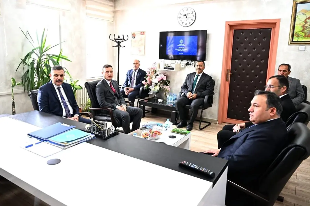 Vali Çiftçi, Sanayi ve Teknoloji İl Müdürlüğünü Ziyaret Etti