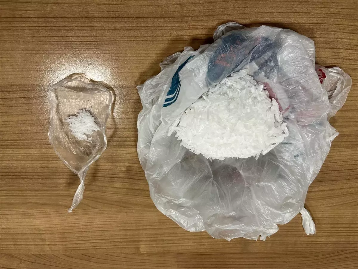 Van'da Uyuşturucu Operasyonlarında 16 Şüpheli Gözaltına Alındı