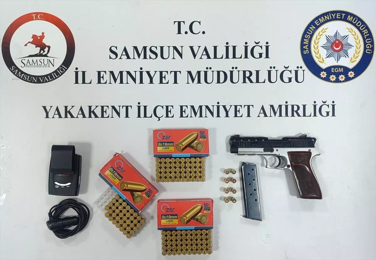 Samsun'da Narko Alan Uygulaması: Ruhsatsız Tabanca ve Fi?ekler Ele Geçirildi