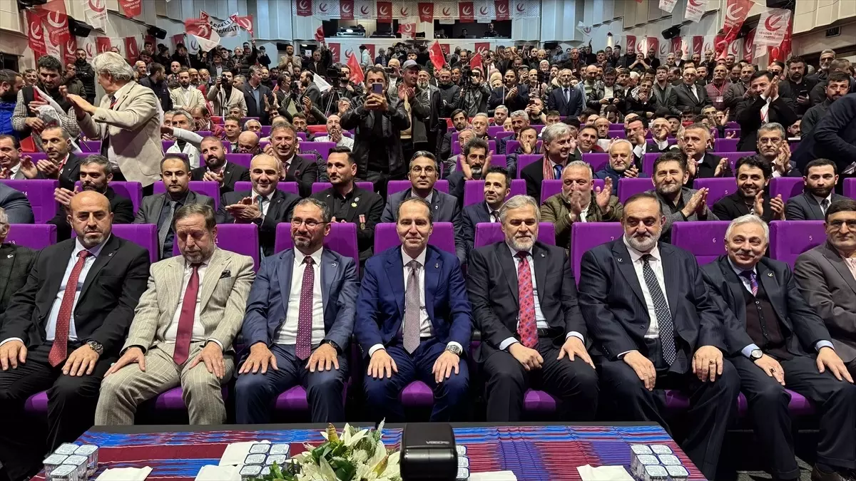 Fatih Erbakan, Yeniden Refah Partisi Kongresinde Muhafazakar Siyasi Vizyonunu Paylaştı