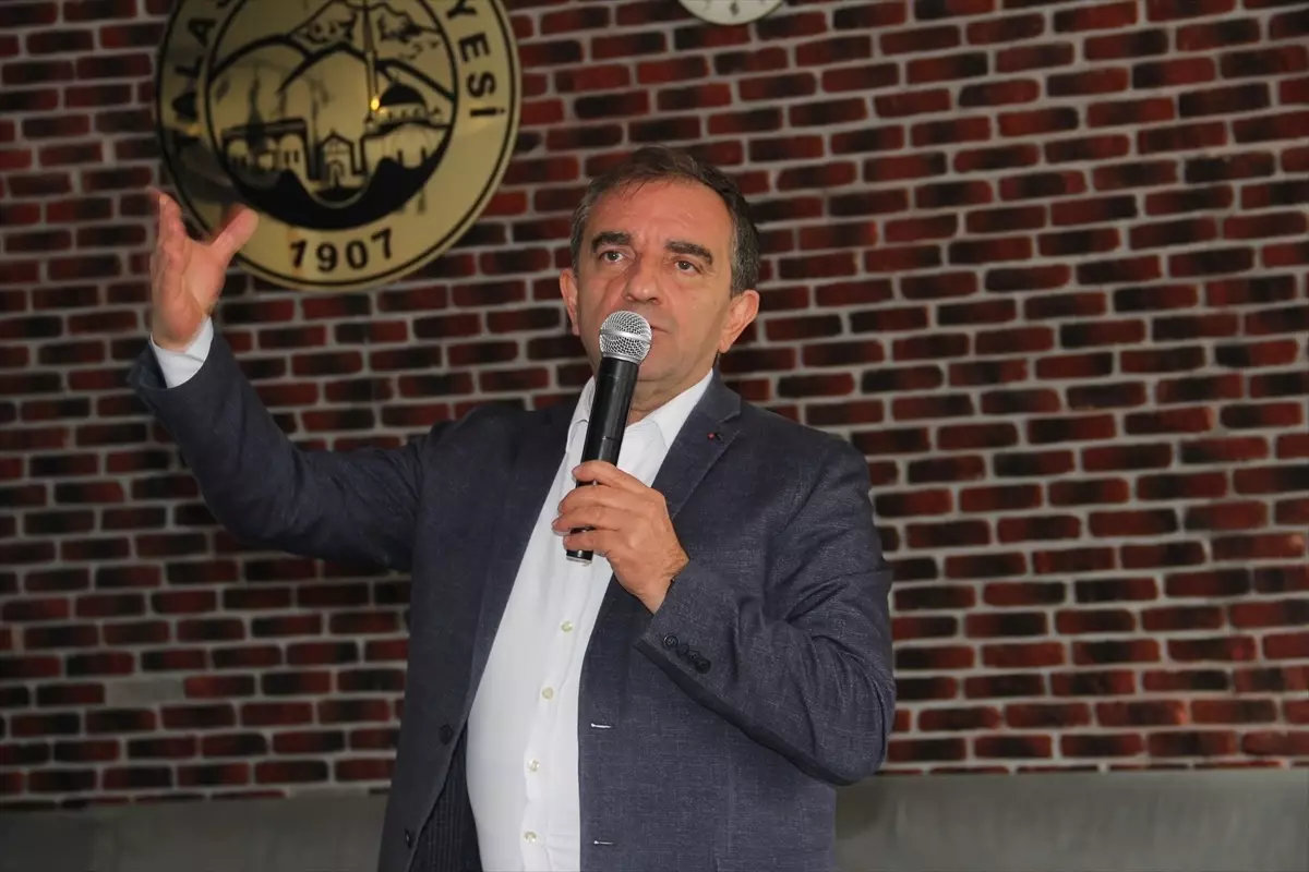 Prof. Dr. Aykut Özdarendeli: Türkiye'de 16 Milyon TURKOVAC Aşısı Üretildi