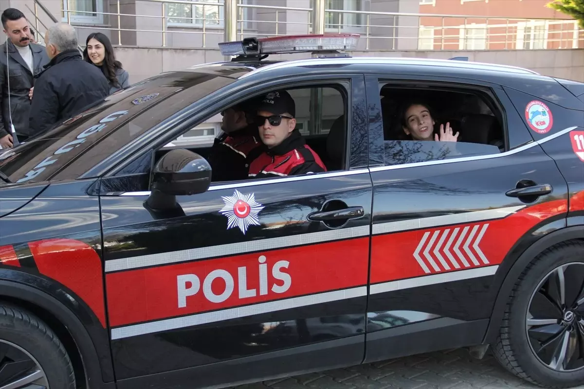 Yozgat'ta Özel Eğitim Öğrencilerinden Polis Ziyareti