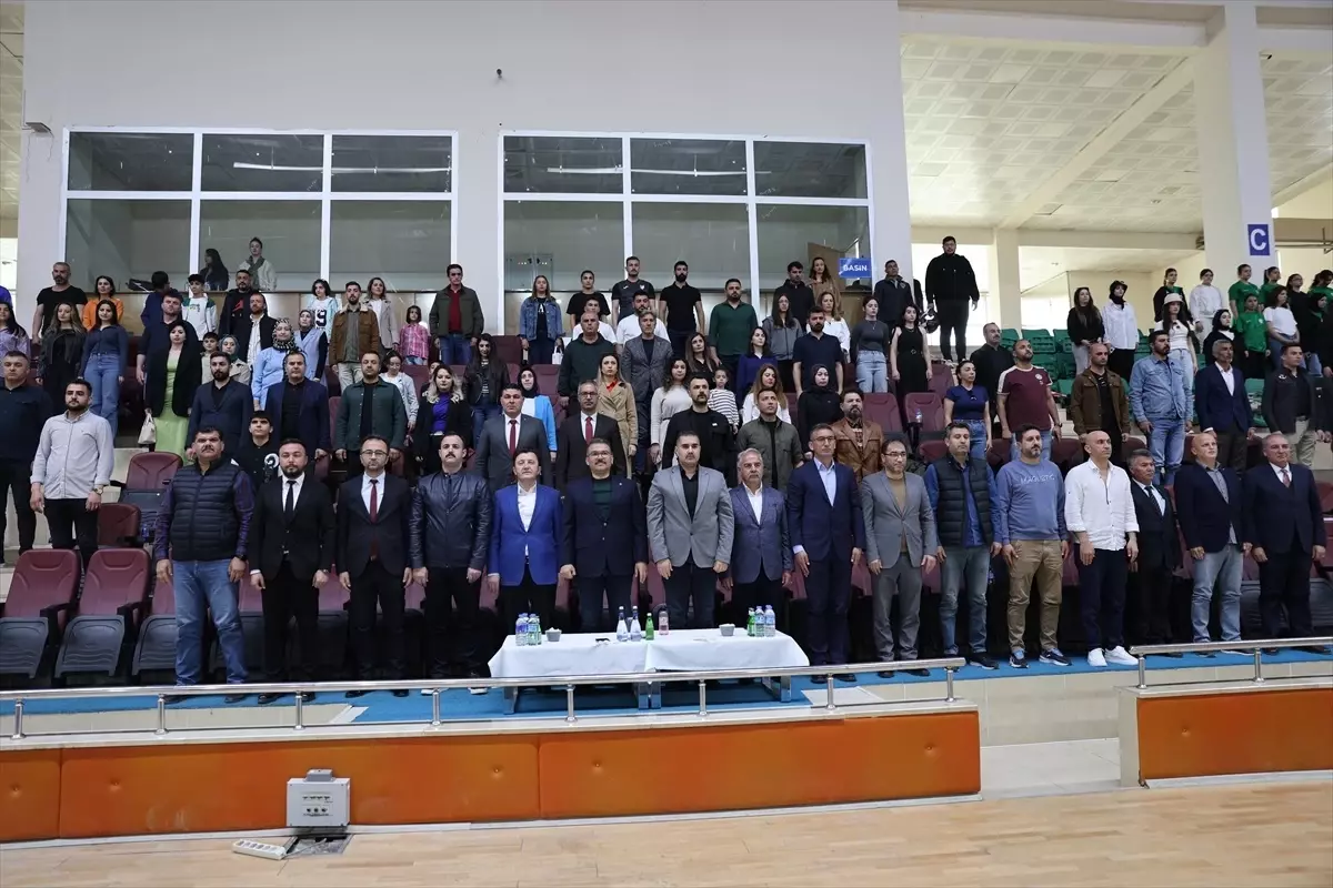 Ağrı KYK Takımı, YURTLİG Voleybol Turnuvası'nda Doğu Anadolu Şampiyonu Oldu
