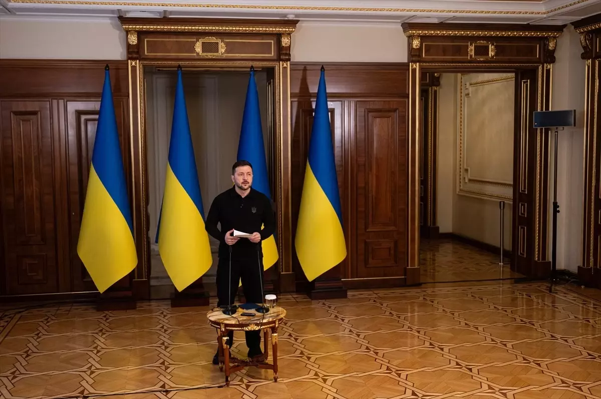 Zelenskiy'den Koşulsuz Ateşkes Açıklaması