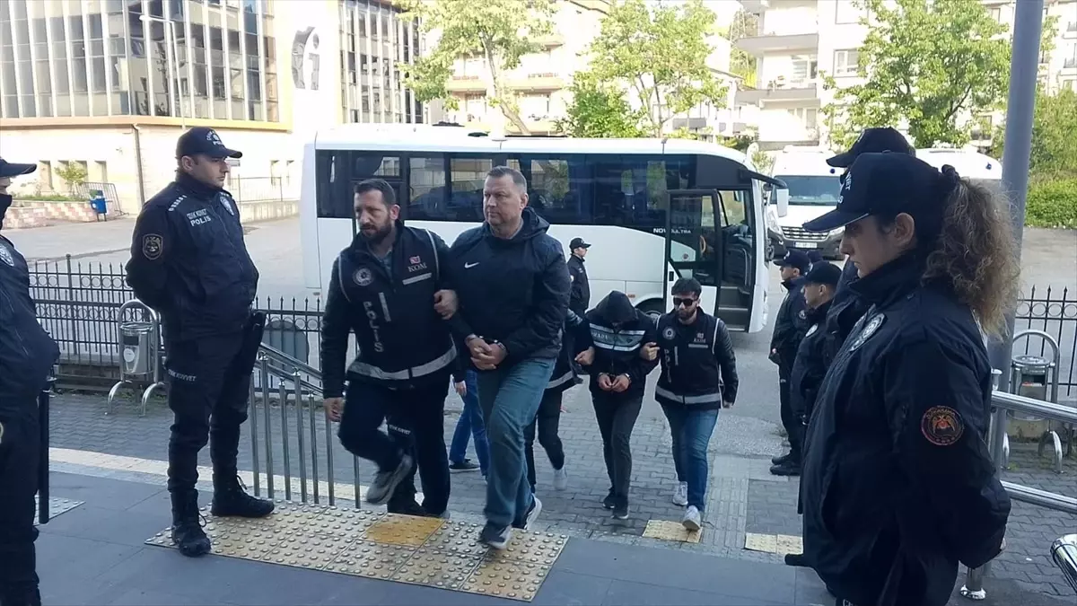Zonguldak'ta Kaçak Silah İmalatı Operasyonu: 11 Şüpheli Gözaltında