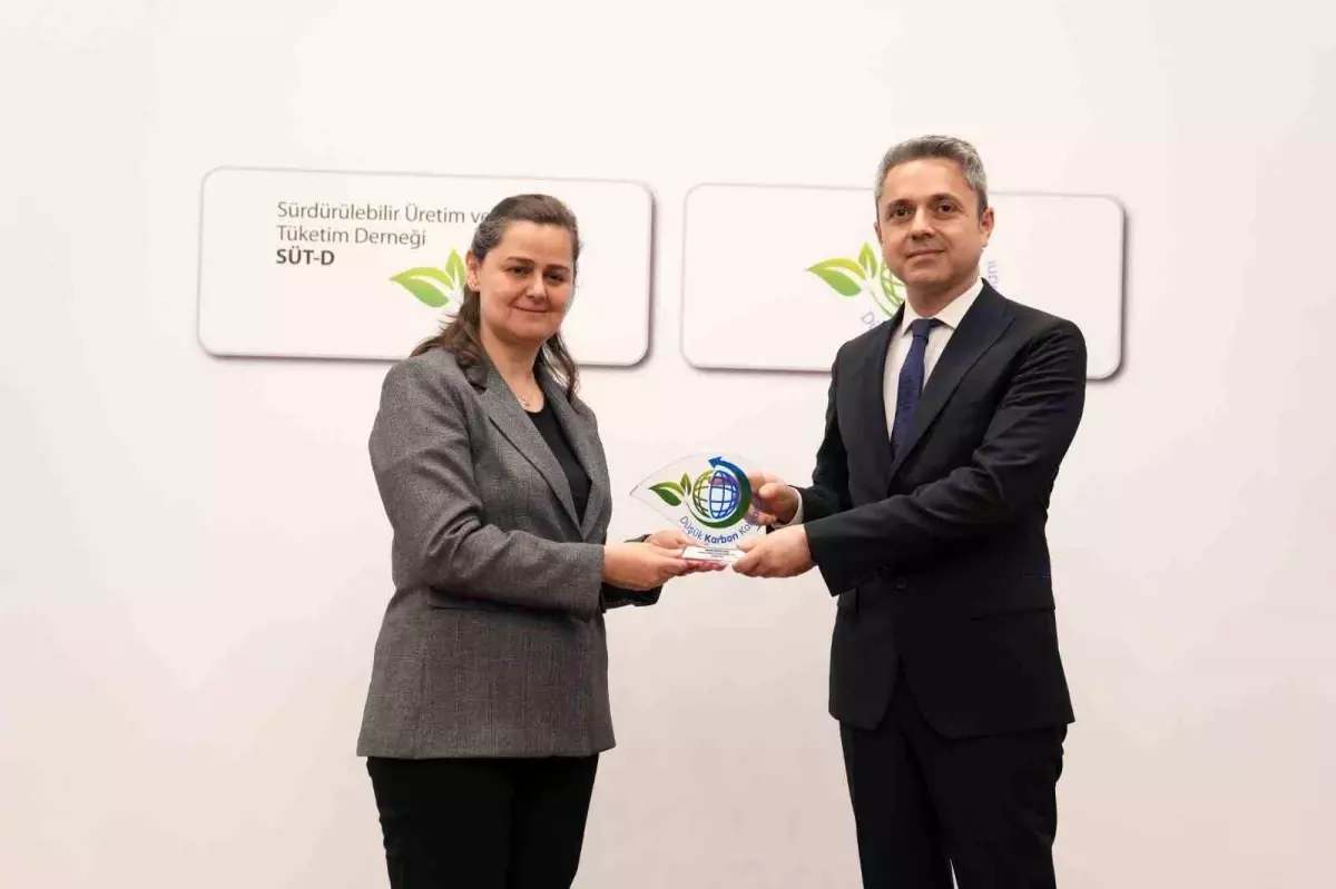 Aksa Doğalgaz, SÜT-D Düşük Karbon Kahramanı Ödülü'nü 6. Kez Kazandı
