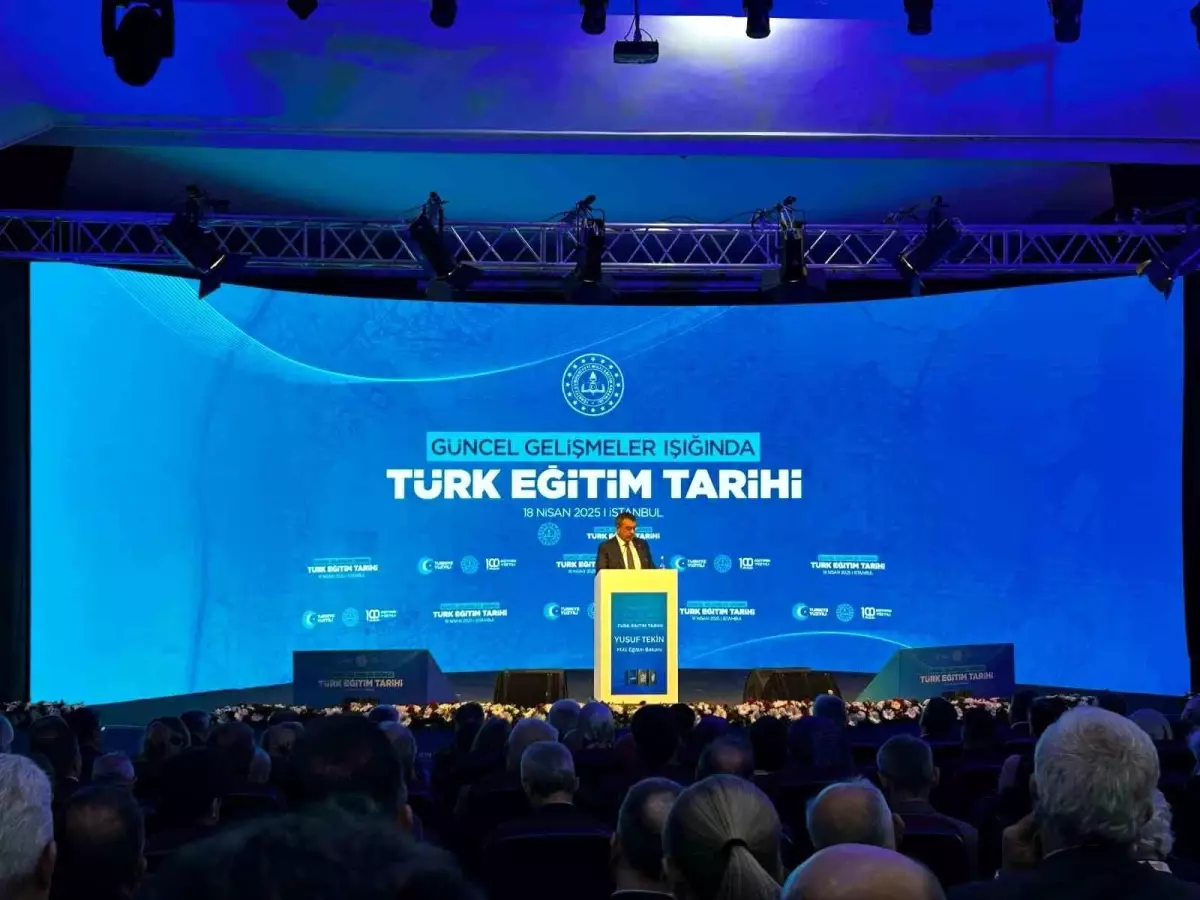 Bakan Tekin'den caps paylaşımları iddialarına yanıt: 'Bu sabah bir öğretmenimizle konuştuk ve bahsi geçen sosyal medya platformunda hesabım dahi yok...